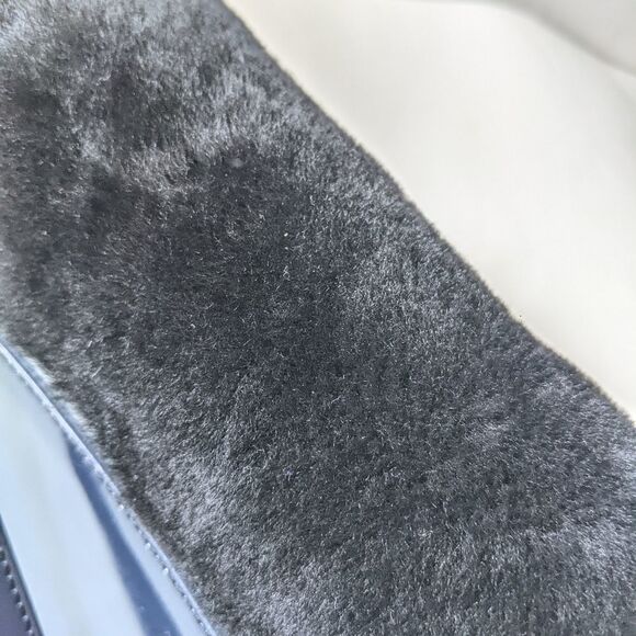 𝅺ZAC Posen Eartha Iconic Fur Crossbody  Bag - Picture 6 of 11